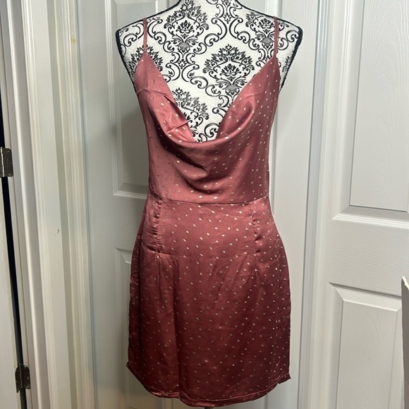 Nasty Gal Dresses & Skirts - Nastygal Pink Gold Draped Front Lightweight NWT 8